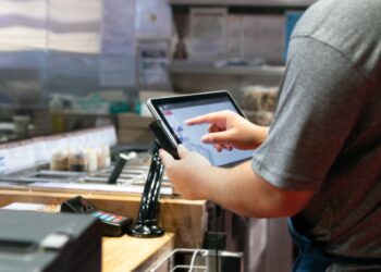 Cloud-Based Restaurant POS System for Franchise Management