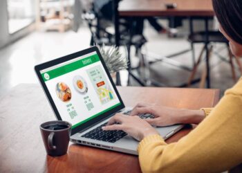 Importance and Advantages of Online Food Ordering System for Restaurants