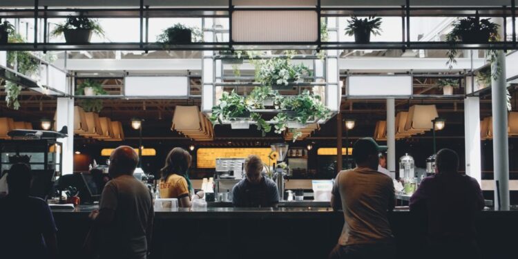 14 Essential Features of a Restaurant POS System