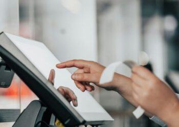 Choosing a Restaurant POS system: Cloud VS Traditional